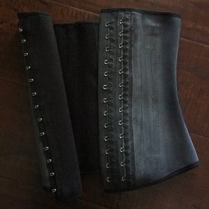 🖤 Ann Chery Latex WAIST TRAINER